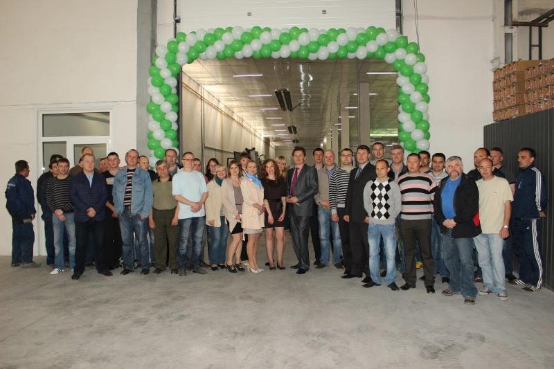 переработчик и производитель листового стекла, Glas Trösch переработчик и производитель листового стекла, Glas Trösch