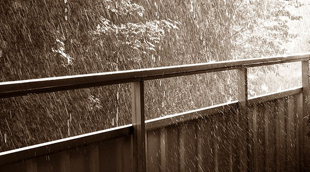 защитита балкона от ветра, солнца и дождя, остекление балкона, маркизы