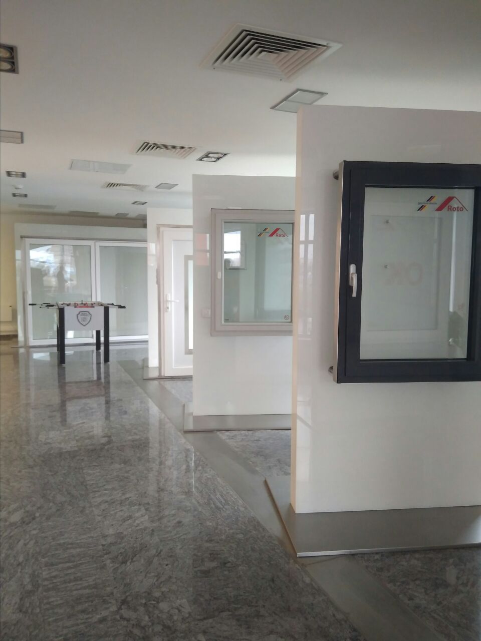 Обучение журналистов ОКНА МЕДИА на заводе Roto