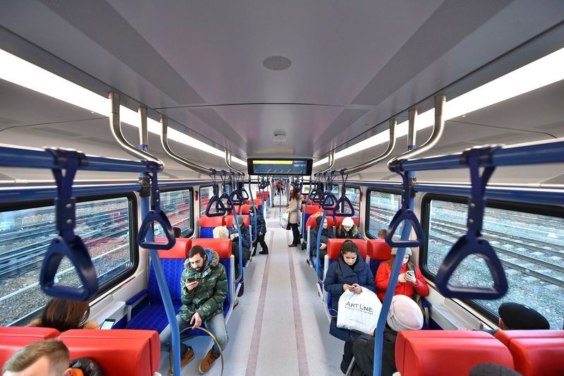 Фото: поезд на МЦД – вид изнутри, ©stroi.mos.ru
