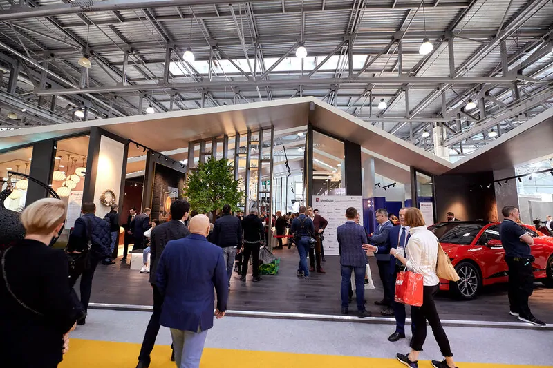 Новая раздвижная система REHAU Intelio Slide на фурнитуре Roto Patio Inowa будет представлена на MosBuild 2021