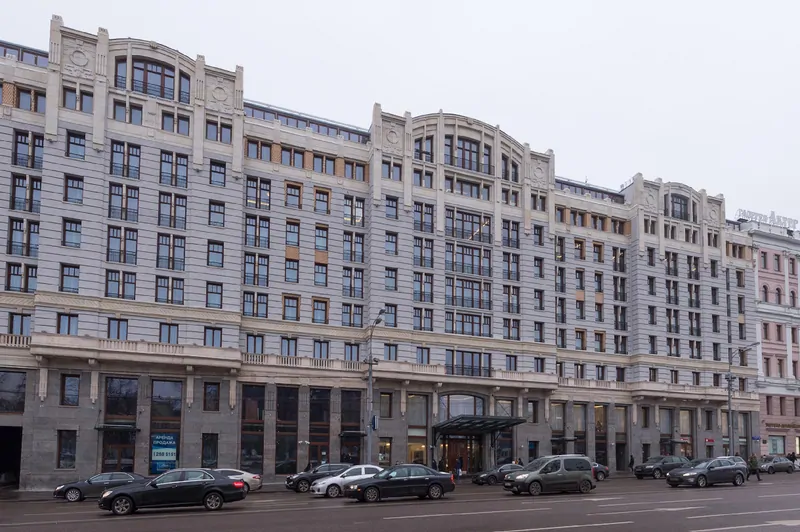 Гостиничный бизнес: стеклопакеты STiS в столичном отеле «СтандАрт»