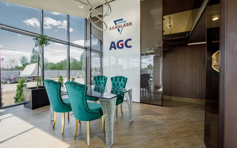 Image captionФото: шоурум AGC и Аxaglass, © AGC Glass Russia