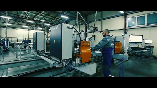 Фото: производство пластиковых окон на базе Roto NX идет полным ходом, 