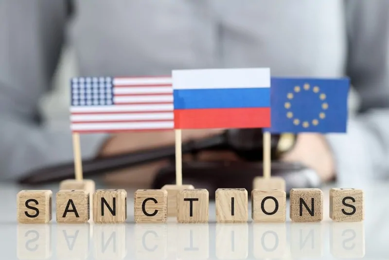 Фото: США и ЕС ввели новы е санкции против России, рынок окон