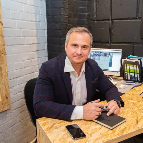 Игорь Изверский © Premium Polymer 