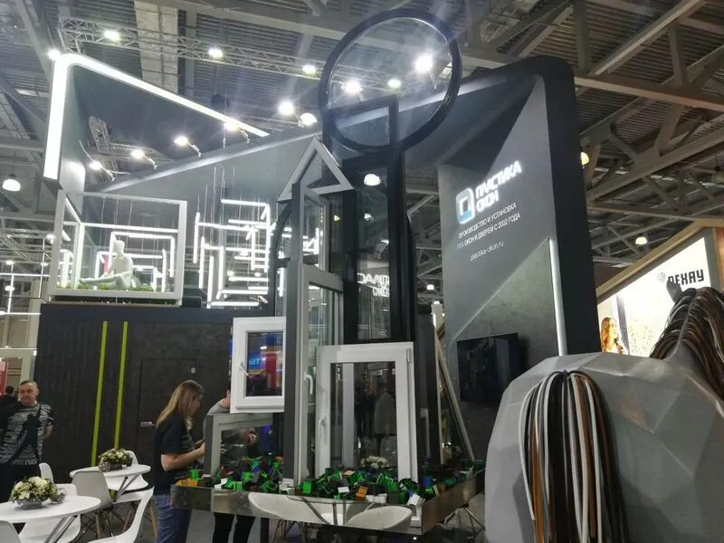 Фото: стенд Melke на Mosbuild 2023, © oknamedia 