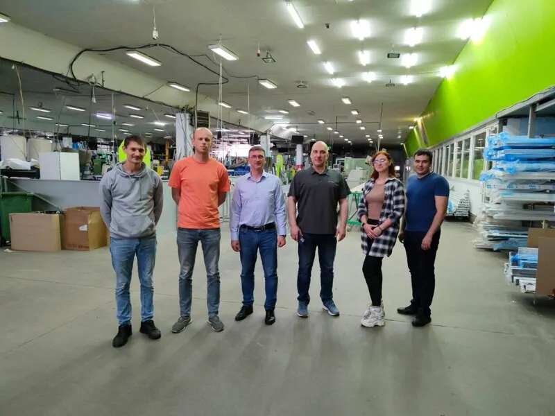 Сотрудники компании «Оконный Континент» и Futuruss. © Futuruss  