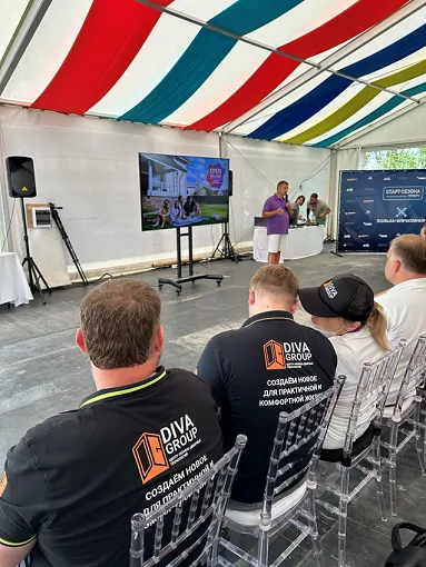 Владислав Копица Создатель и основатель Open Village © oknamedia 