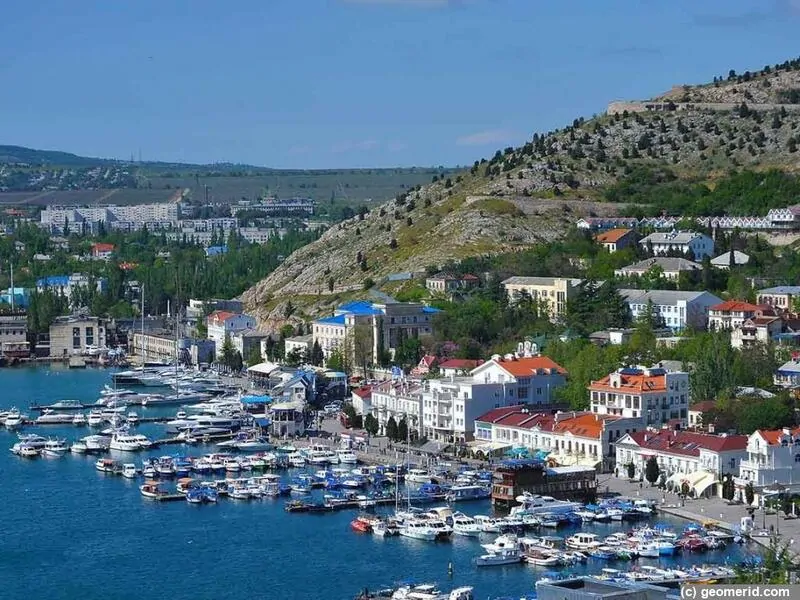 Фото: Балаклава © geomerid.com 