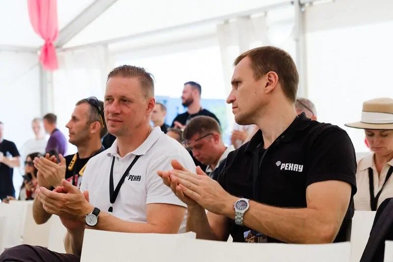 Фото: сотрудники РЕХАУ на «Старте сезона», © РЕХАУ 