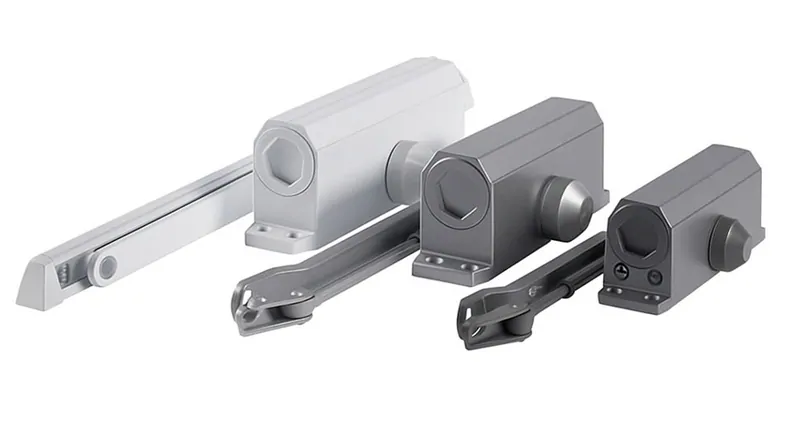 Фото: дверные доводчики в ассортименте, © ЕТС Групп