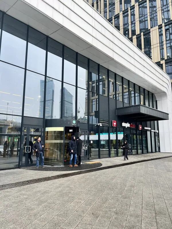 Фото © оknamedia 