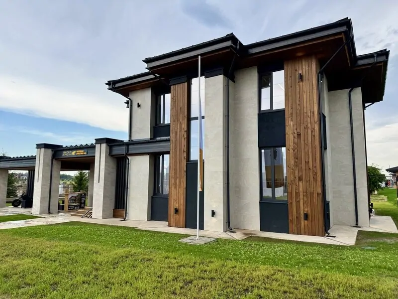 Фото © оknamedia 