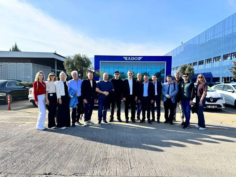 Экскурсияонная группа по предприятиям концерна ADO GROUP. © oknamedia 