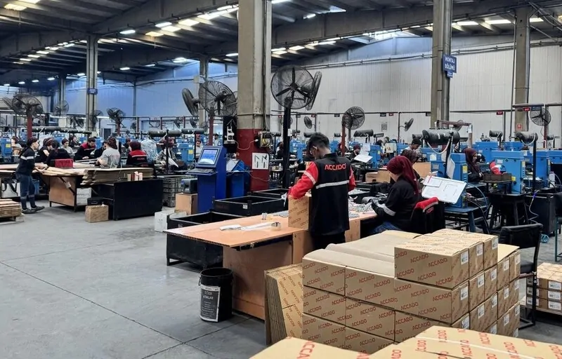 Линии ручной сборки фурнитуры ACCADO