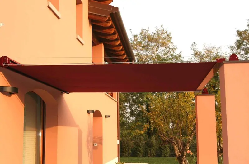 Горизонтальная солнцезащита для тента © WellSun 